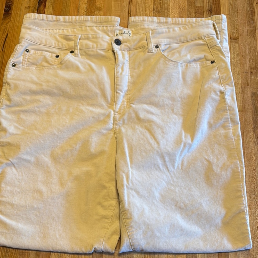 Wonderly High-Rise Corduroy Bootcut Pants in Cream 14